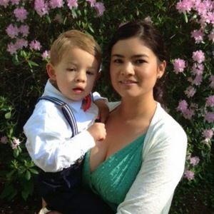 Meet your Posher, Adrienne